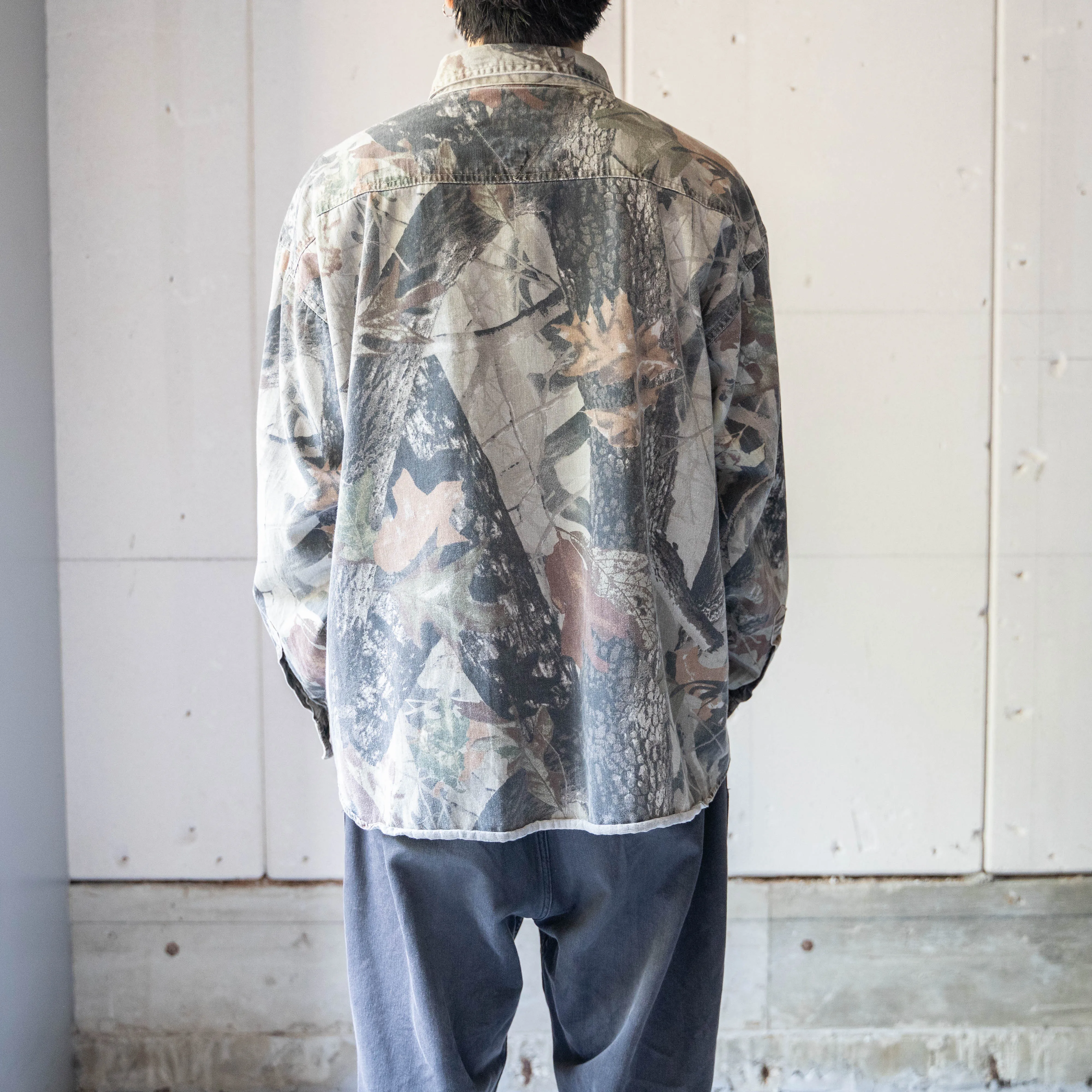 1990s 'CANYON GUIDE' real tree camouflage cotton shirt