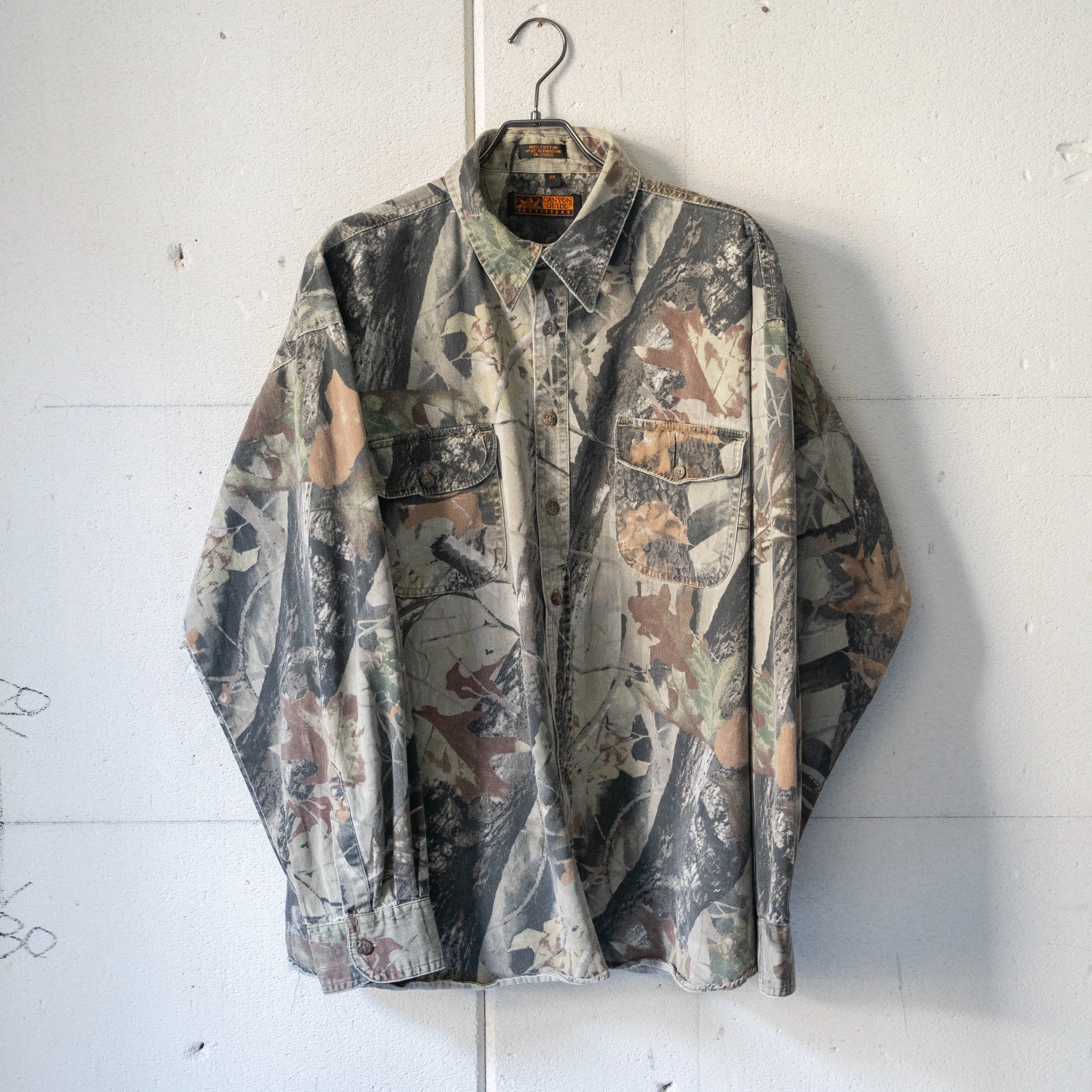 1990s 'CANYON GUIDE' real tree camouflage cotton shirt