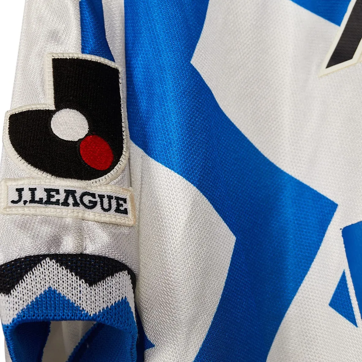 1993-95 Gamba Osaka shirt Mizuno L (Excellent)