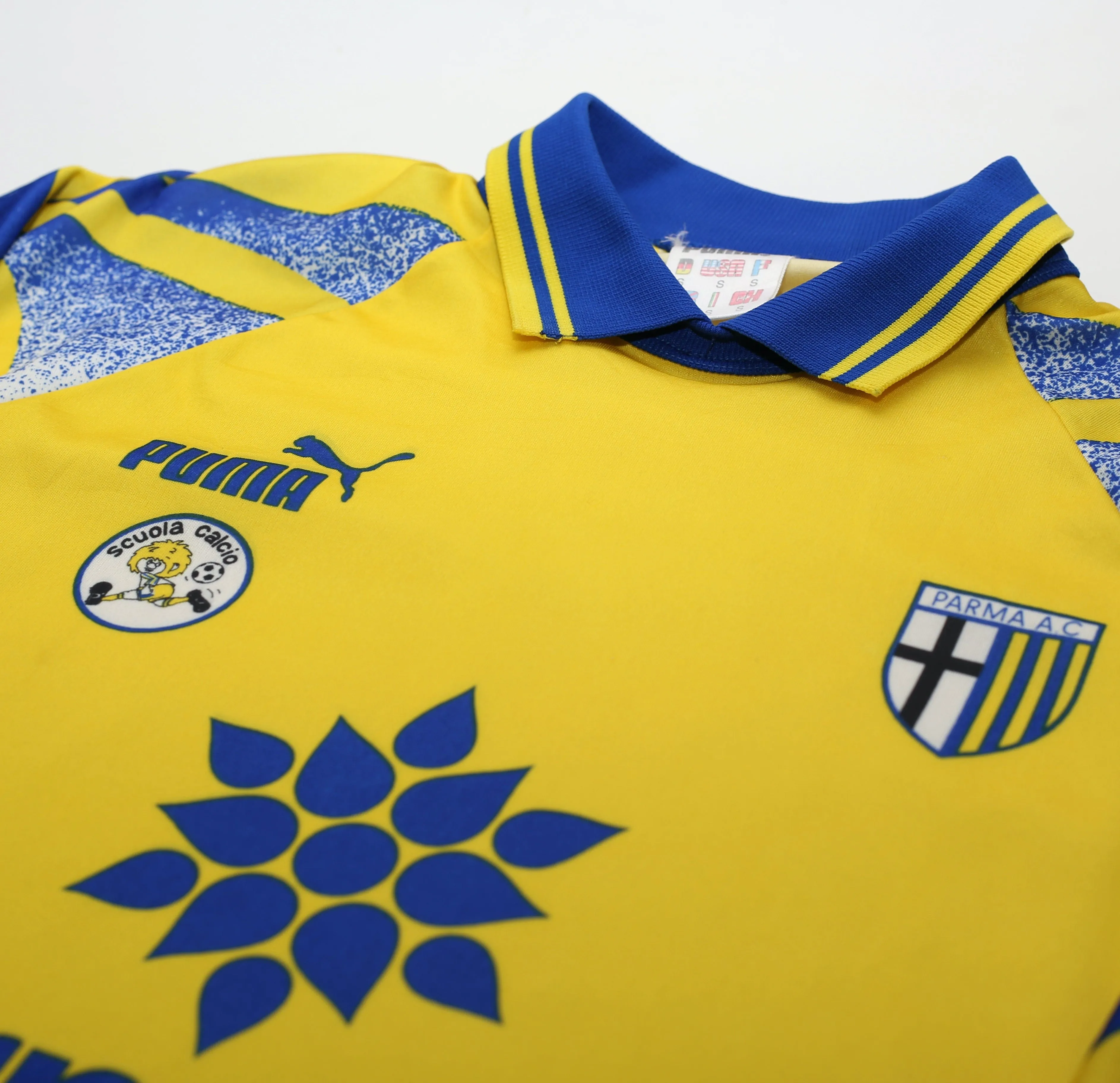 1995/97 PARMA 'Scuola Calcio' Retro PUMA Basic Long Sleeve Home Football Shirt (S)