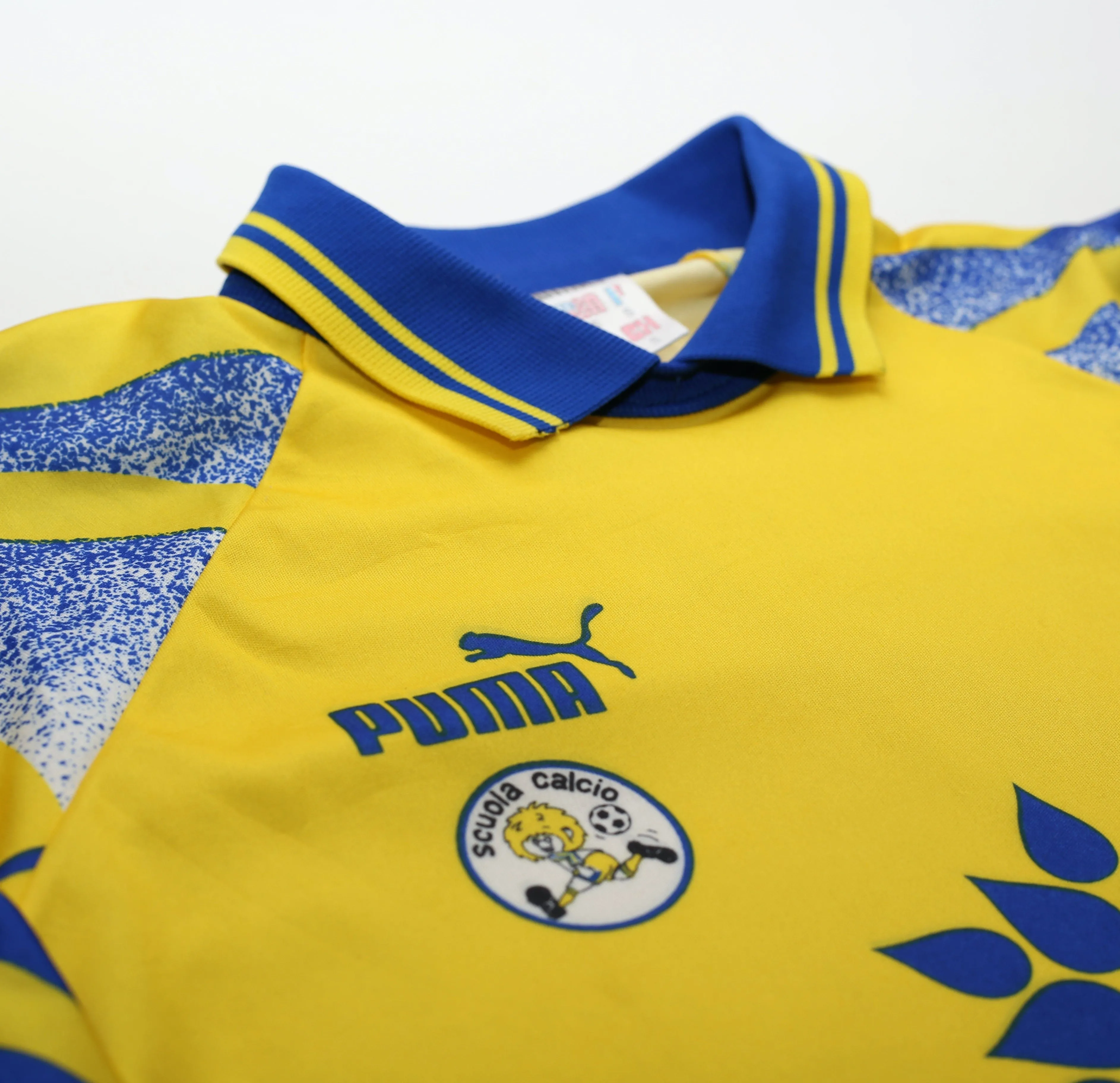 1995/97 PARMA 'Scuola Calcio' Retro PUMA Basic Long Sleeve Home Football Shirt (S)