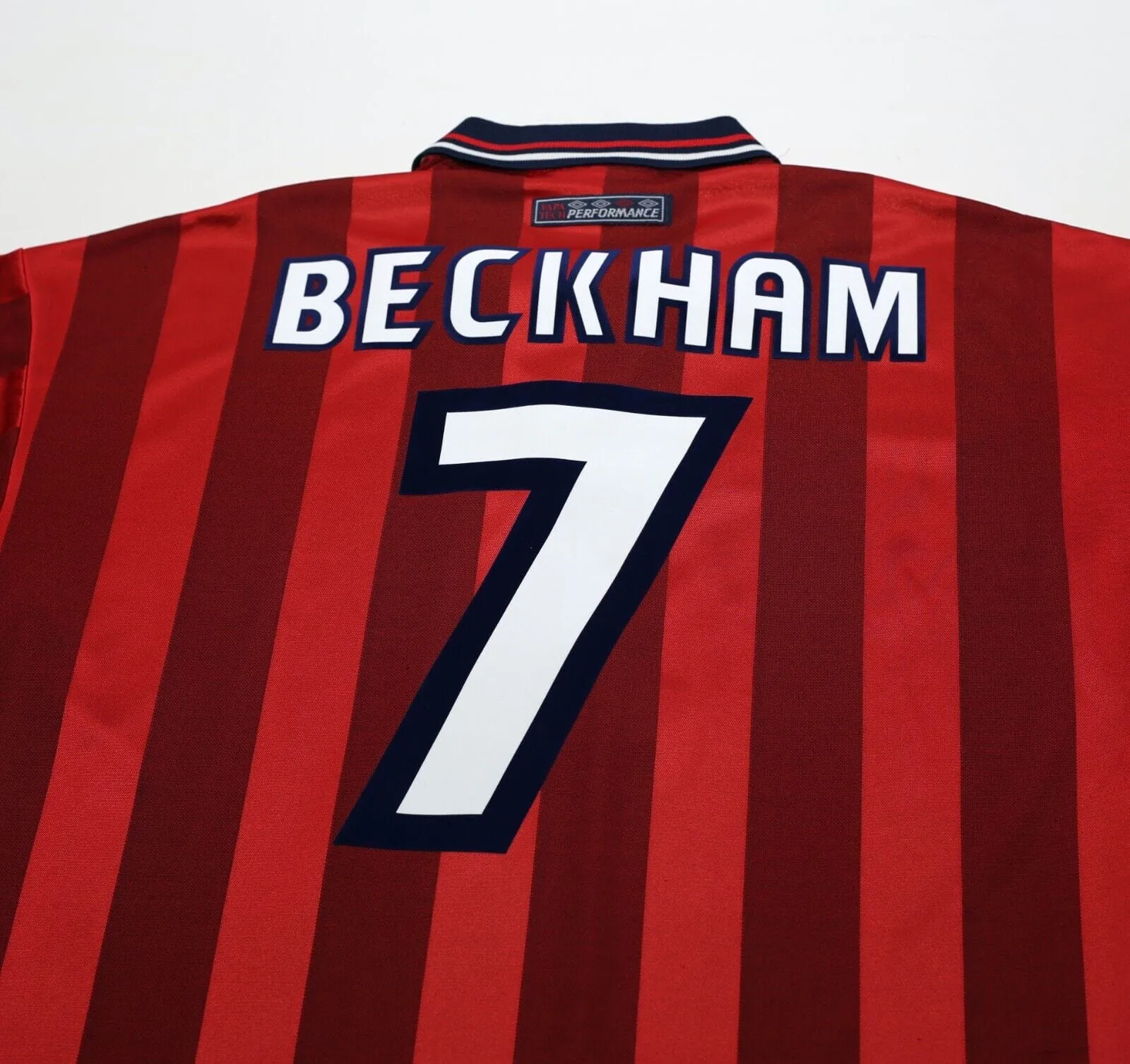 1997/99 BECKHAM #7 England Vintage Umbro Away Football Shirt (M) World Cup 98