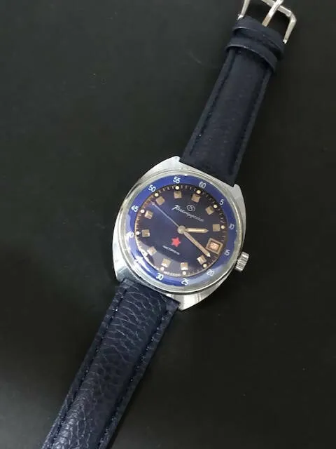 80's VOSTOK KOMANDIRSKIE GENUINE SOVIET MILITARY WRISTWATCH