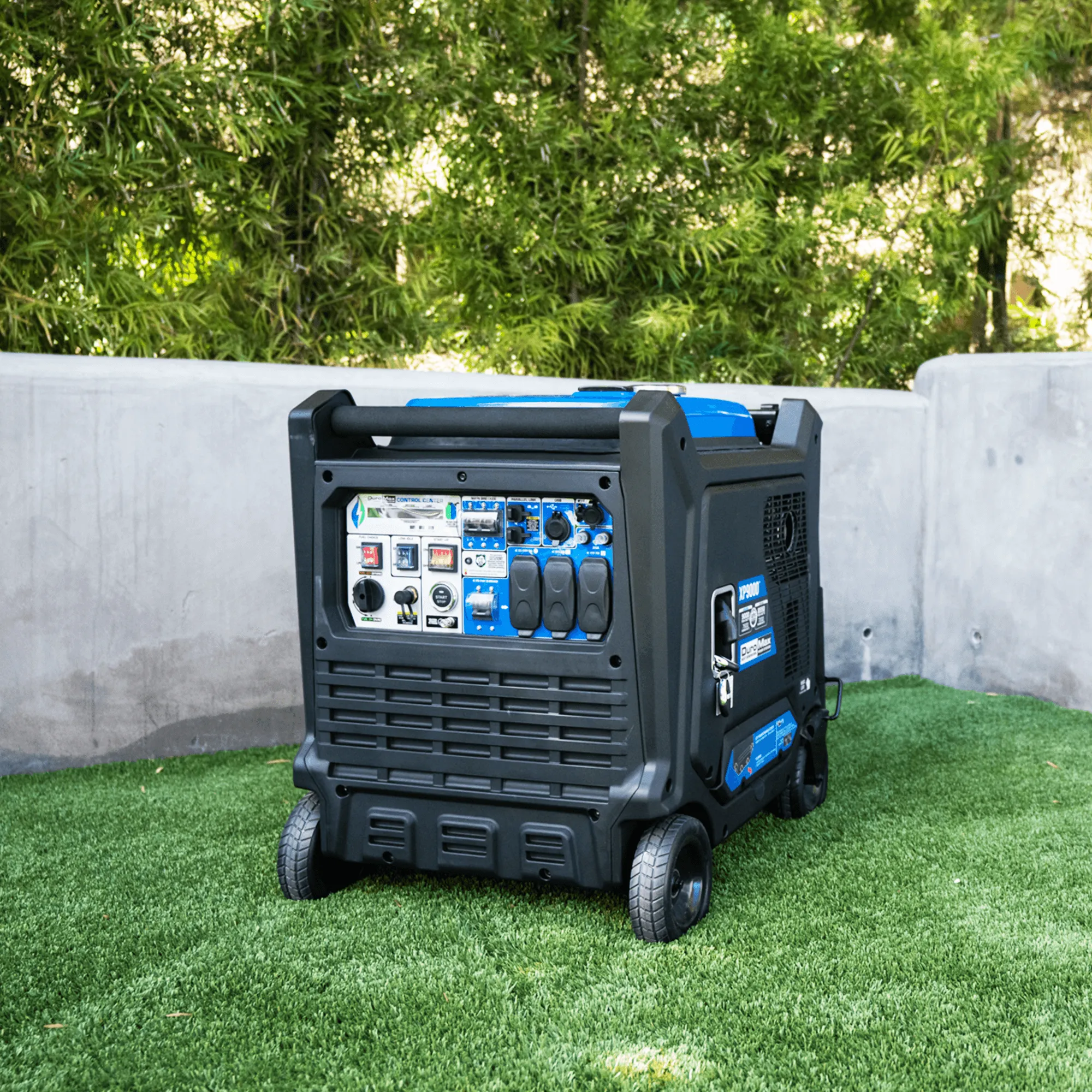 9,000 Watt Dual Fuel Portable Inverter Generator w/ CO Alert