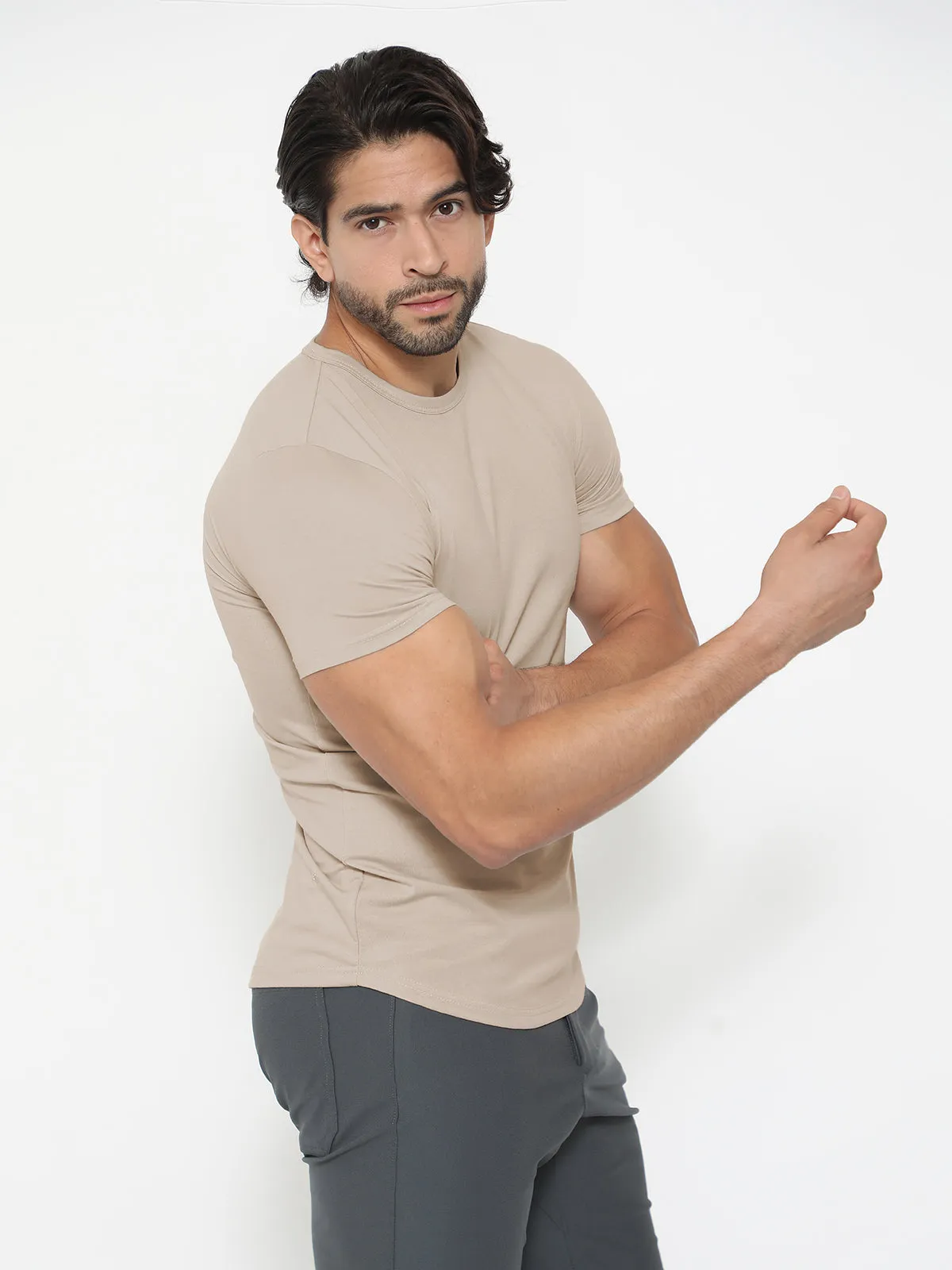 All Day Elite Curve-Hem Tee Short Sleeve Sand