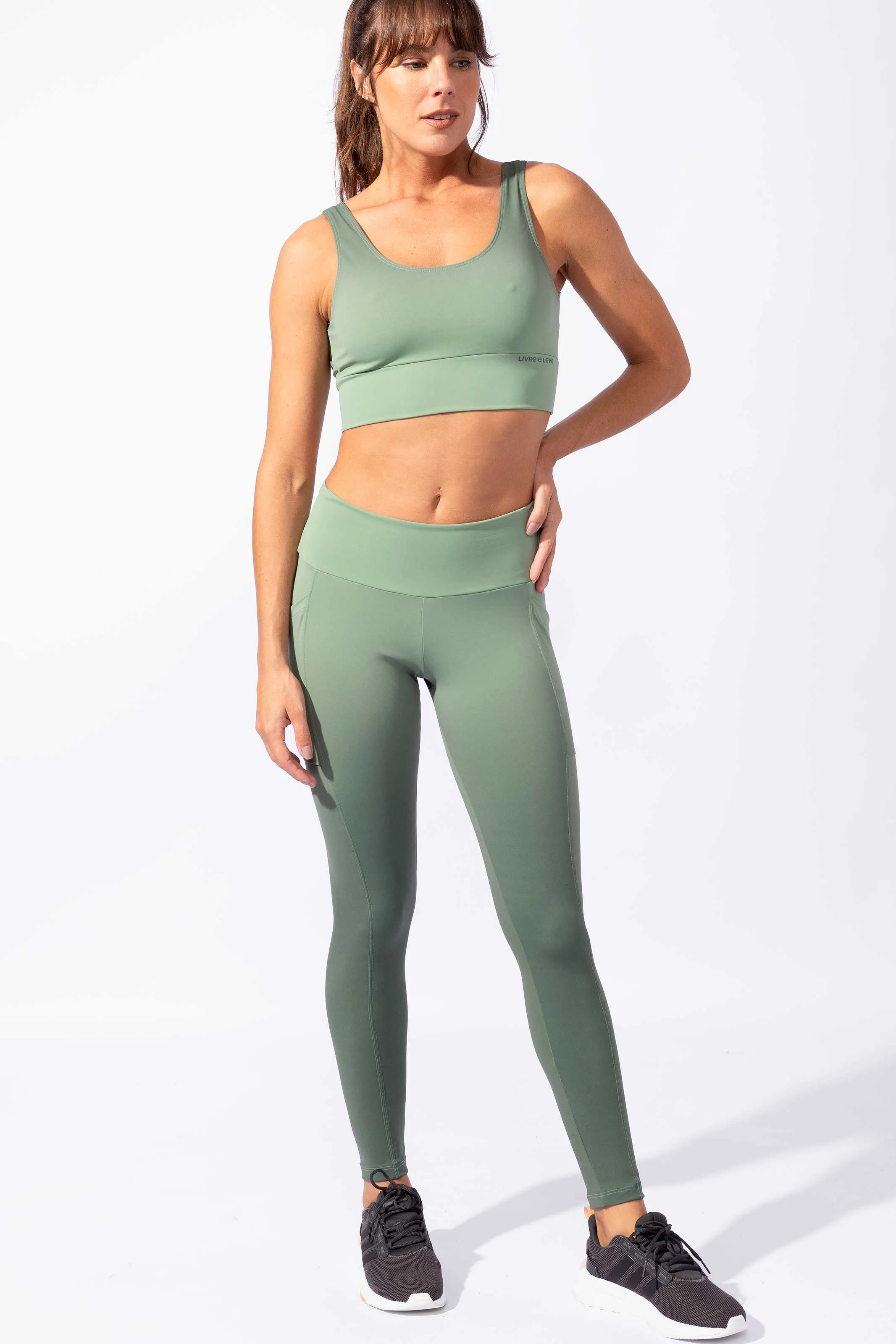 Conjunto Fitness com Bolso Verde Degradê