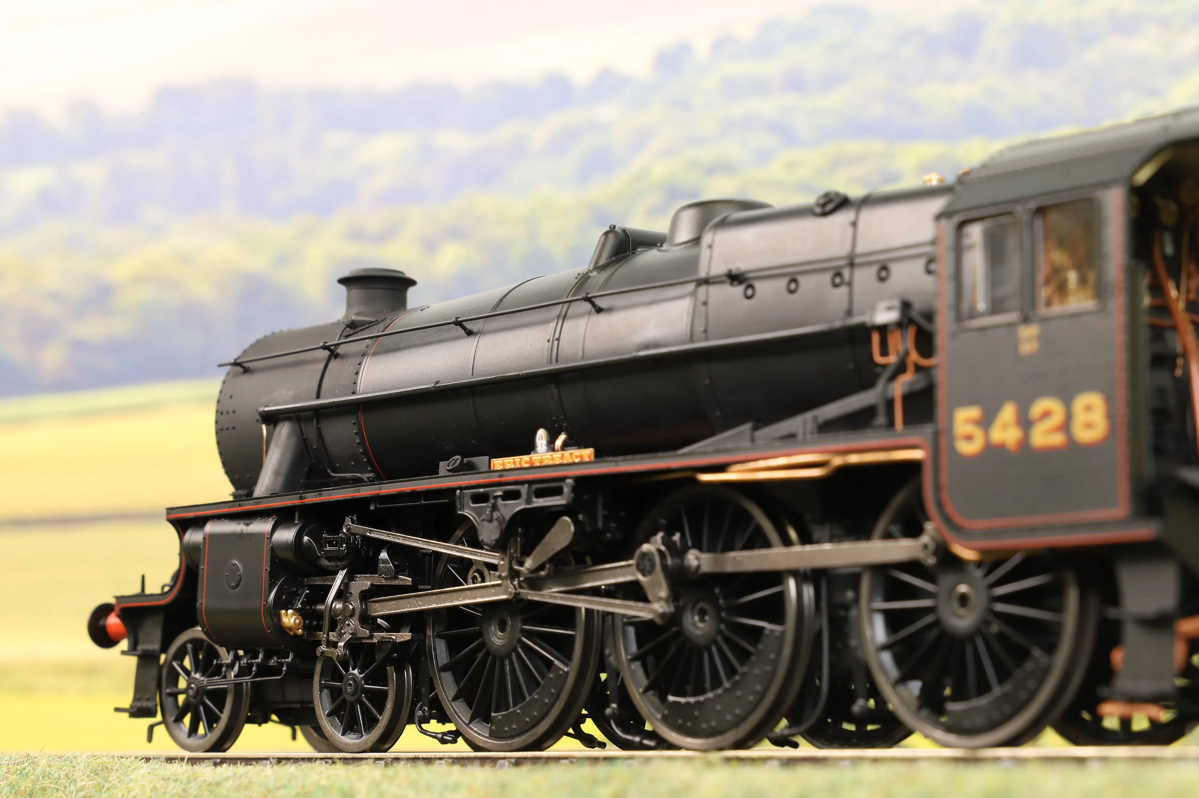 Ellis Clark Trains E1001Z O Gauge Stanier Class 5 4-6-0 "Black 5", LMS Lined, '5428' 'Eric Treacy', Welded Tender