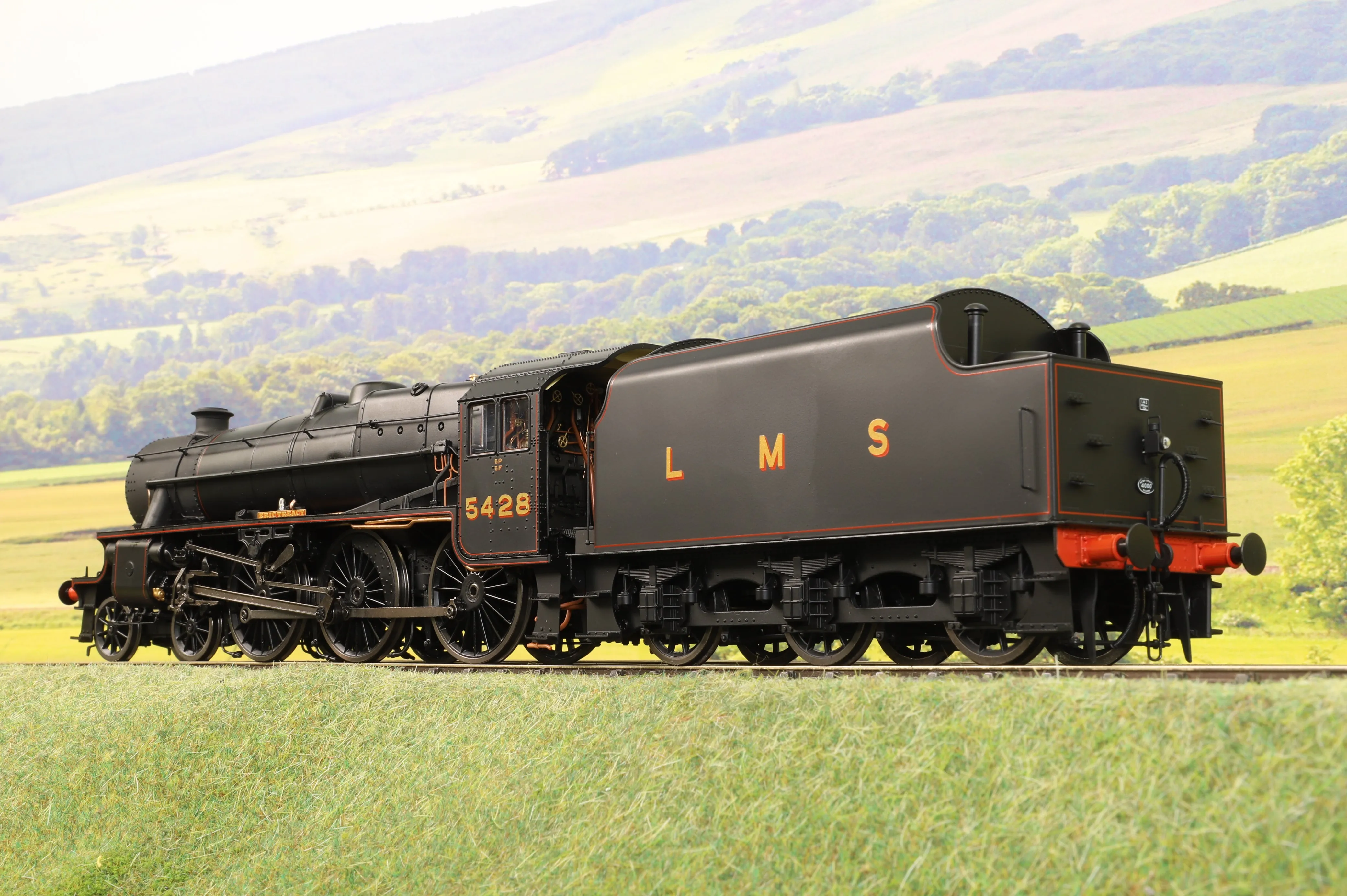 Ellis Clark Trains E1001Z O Gauge Stanier Class 5 4-6-0 "Black 5", LMS Lined, '5428' 'Eric Treacy', Welded Tender