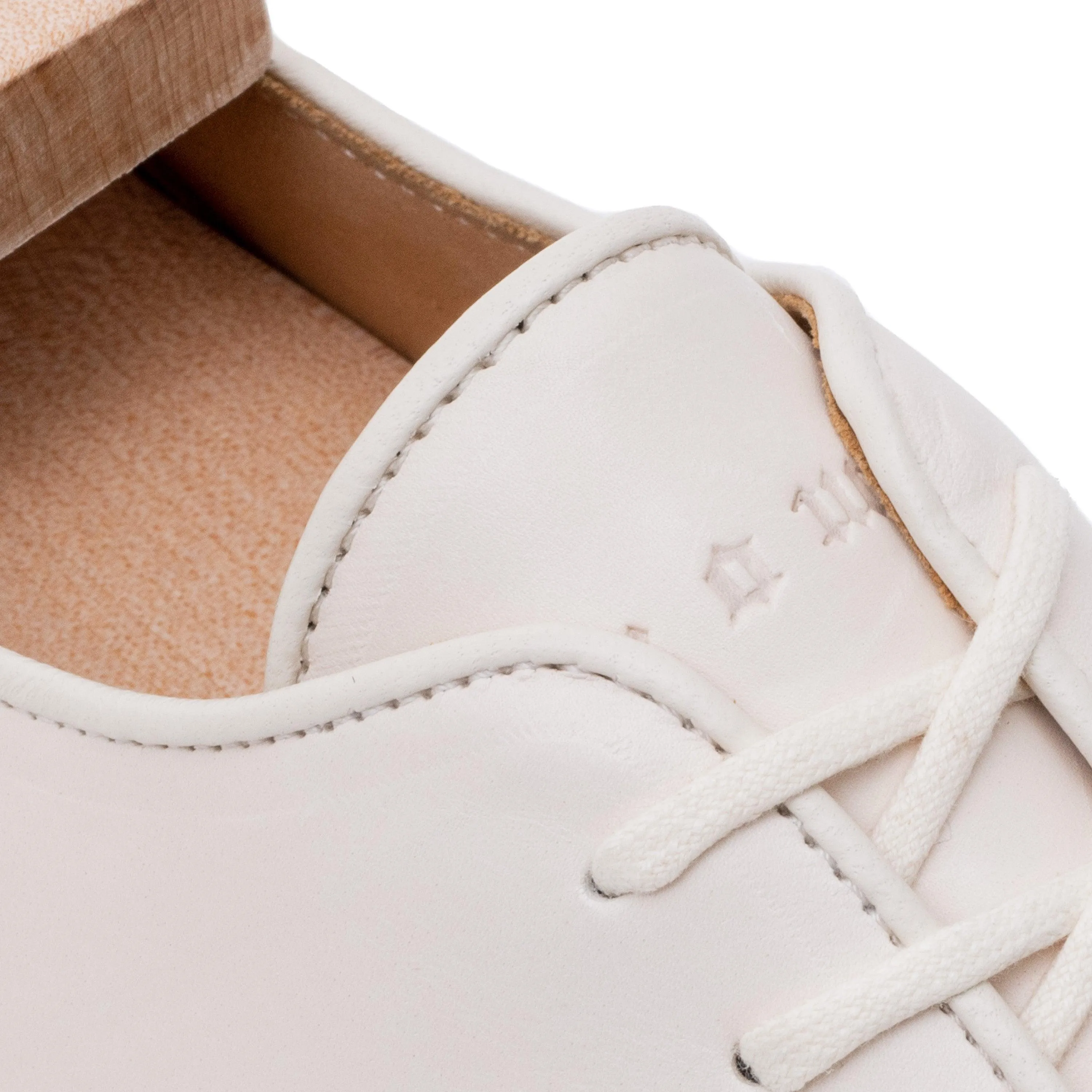 Harlestone Derby - Off White Veg Tan Calf