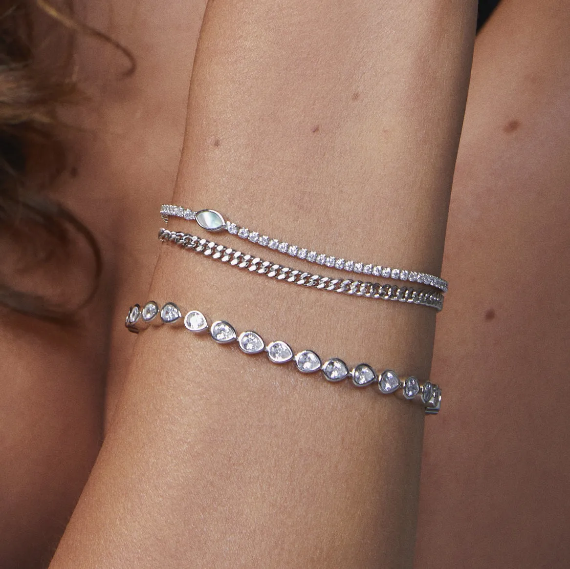 LILY TENNIS BRACELET SILVER