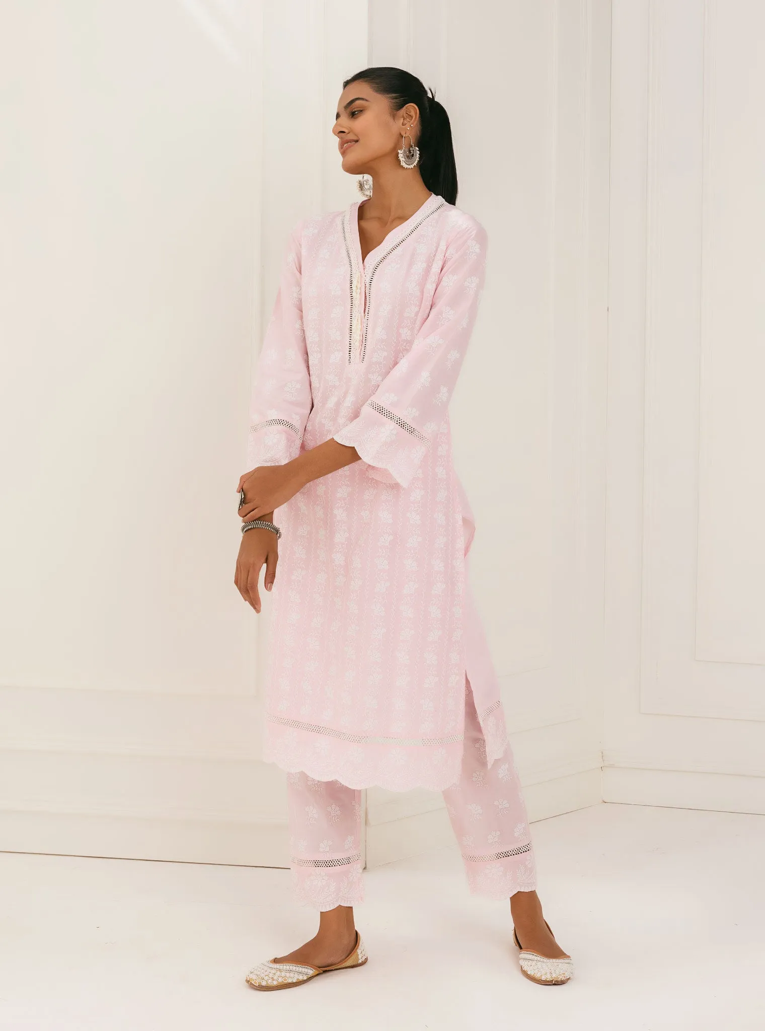 Mulmul Cotton Dharni Pink Kurta With Dharni Pink Pant